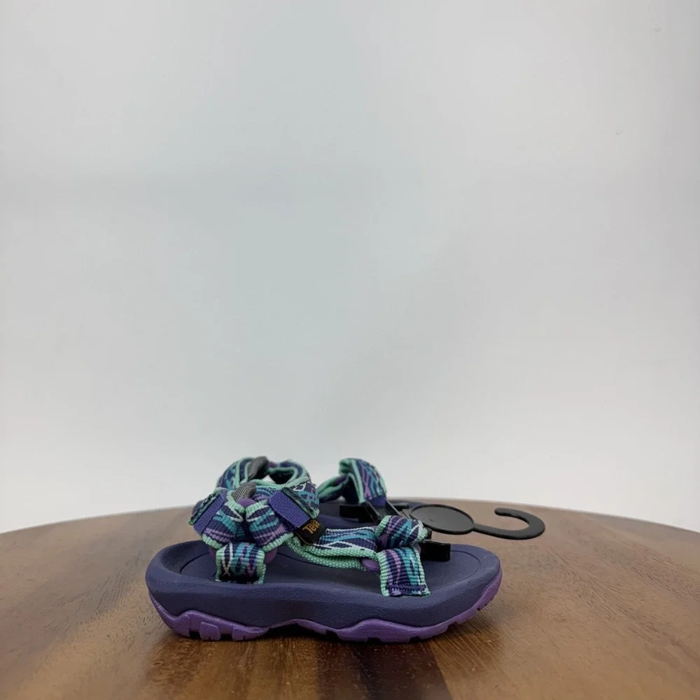 Teva size little